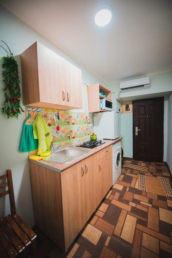 Апартаменты COZY APARTMENT IN Тбилиси Экстерьер фото