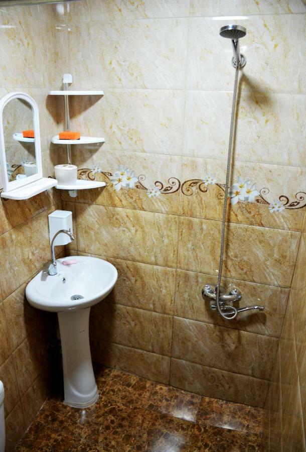 Апартаменты COZY APARTMENT IN Тбилиси Экстерьер фото